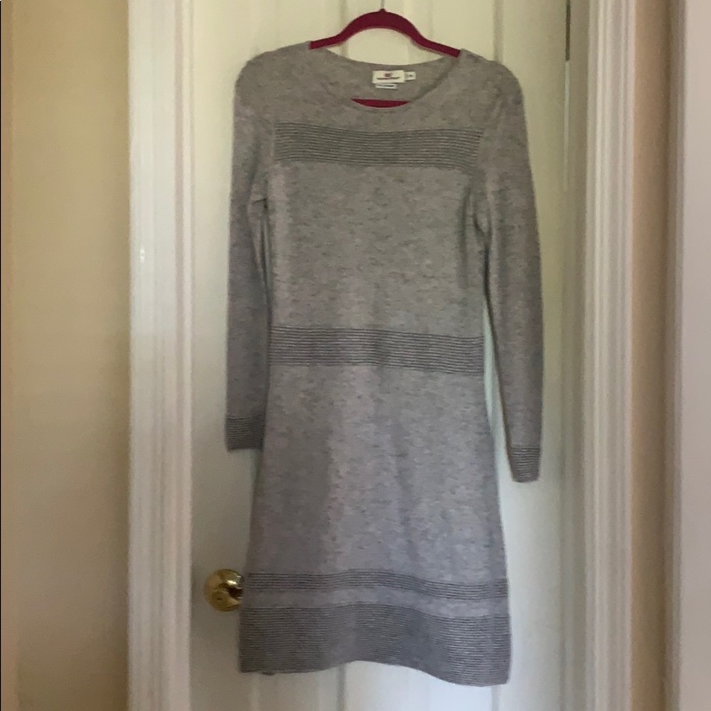 Vineyard vine dress